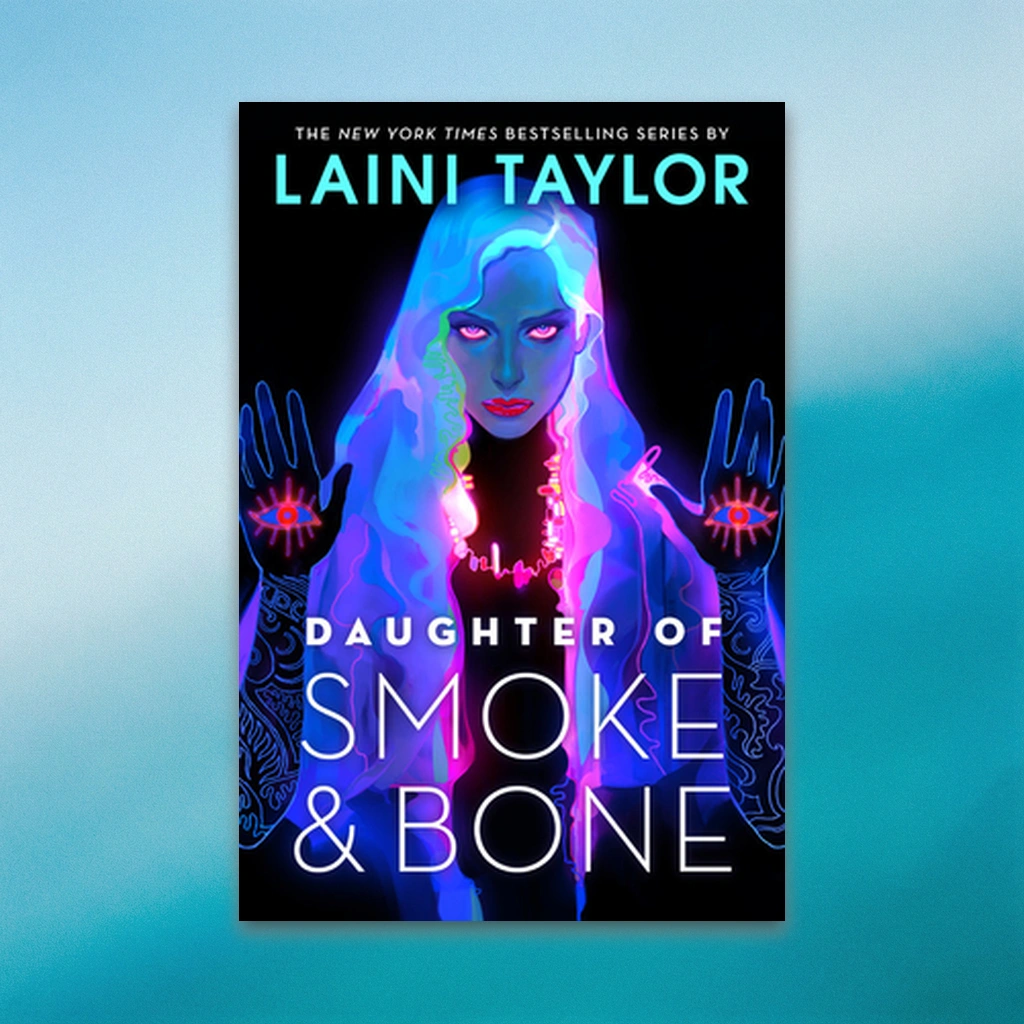 Cover of Daughter of Smoke and Bone