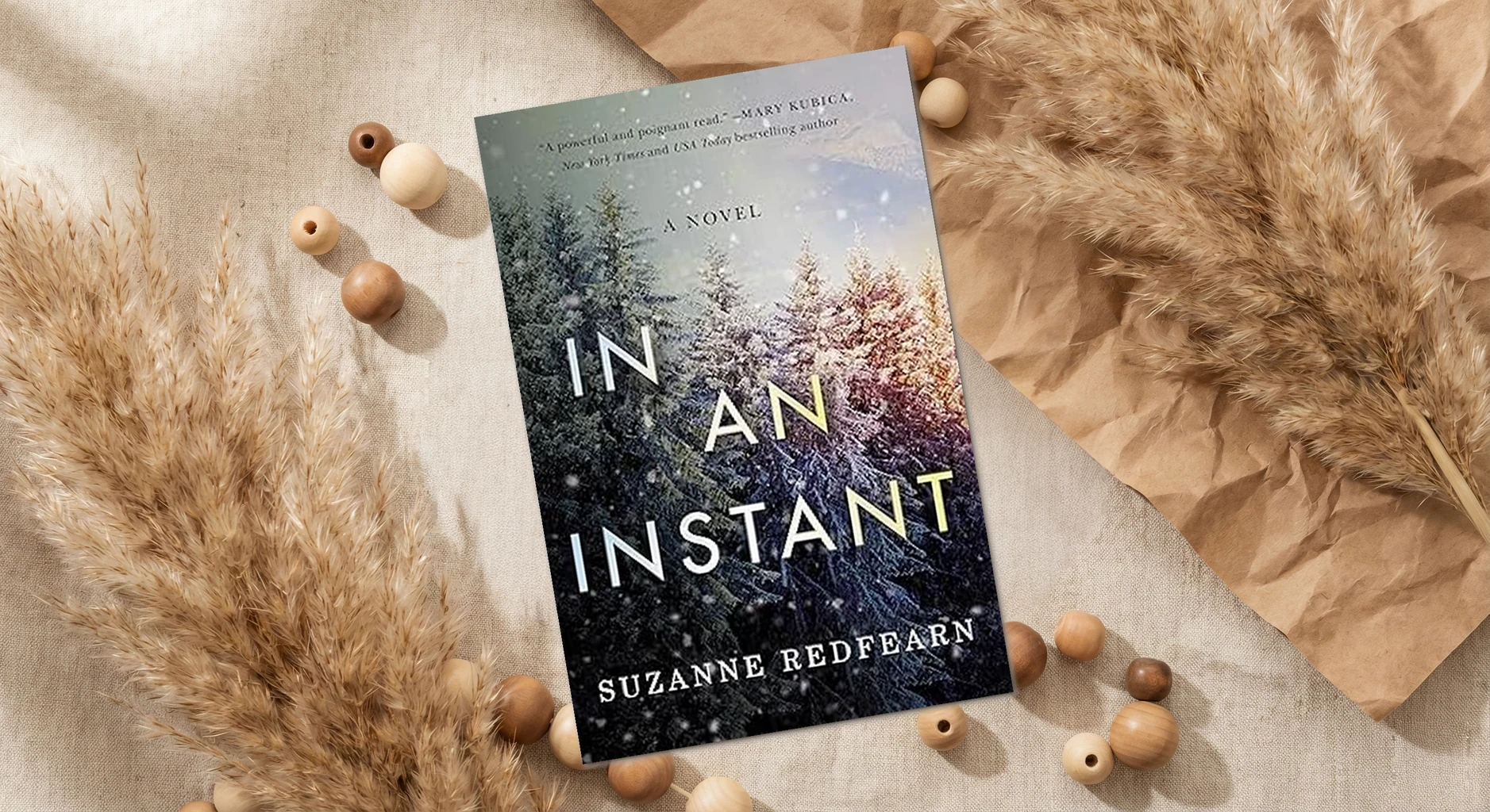 Cover of In an Instant by Suzanne Redfearn