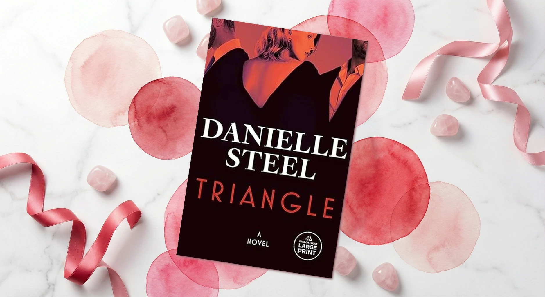 Cover of Triangle by Danielle Steel